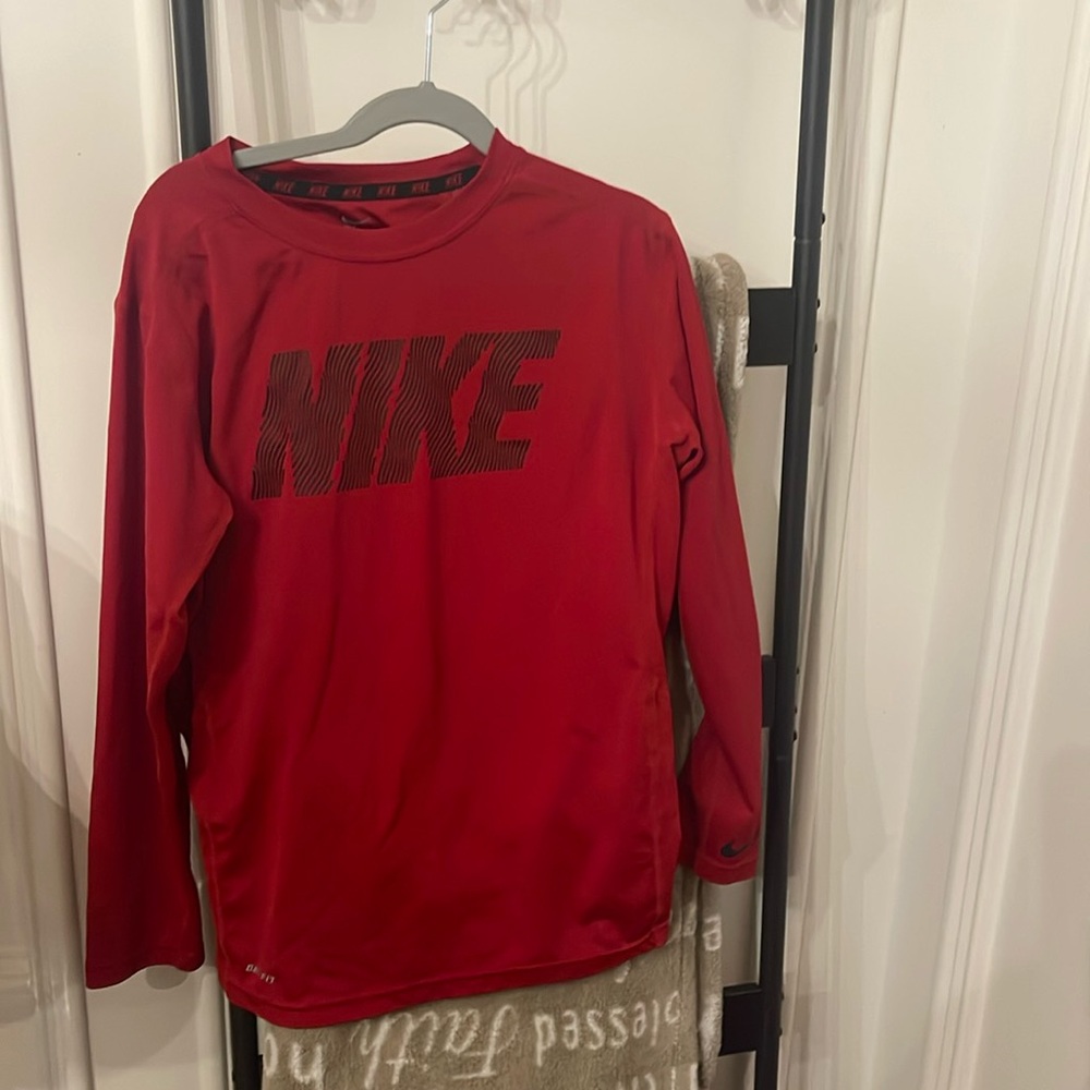 Nike youth long sleeve
